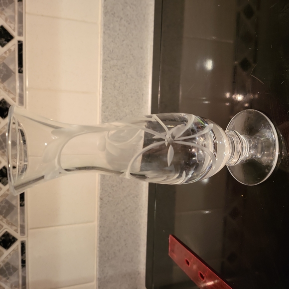 Waterford Vintage Etched Bud Vase 7" - Picture 2 of 6